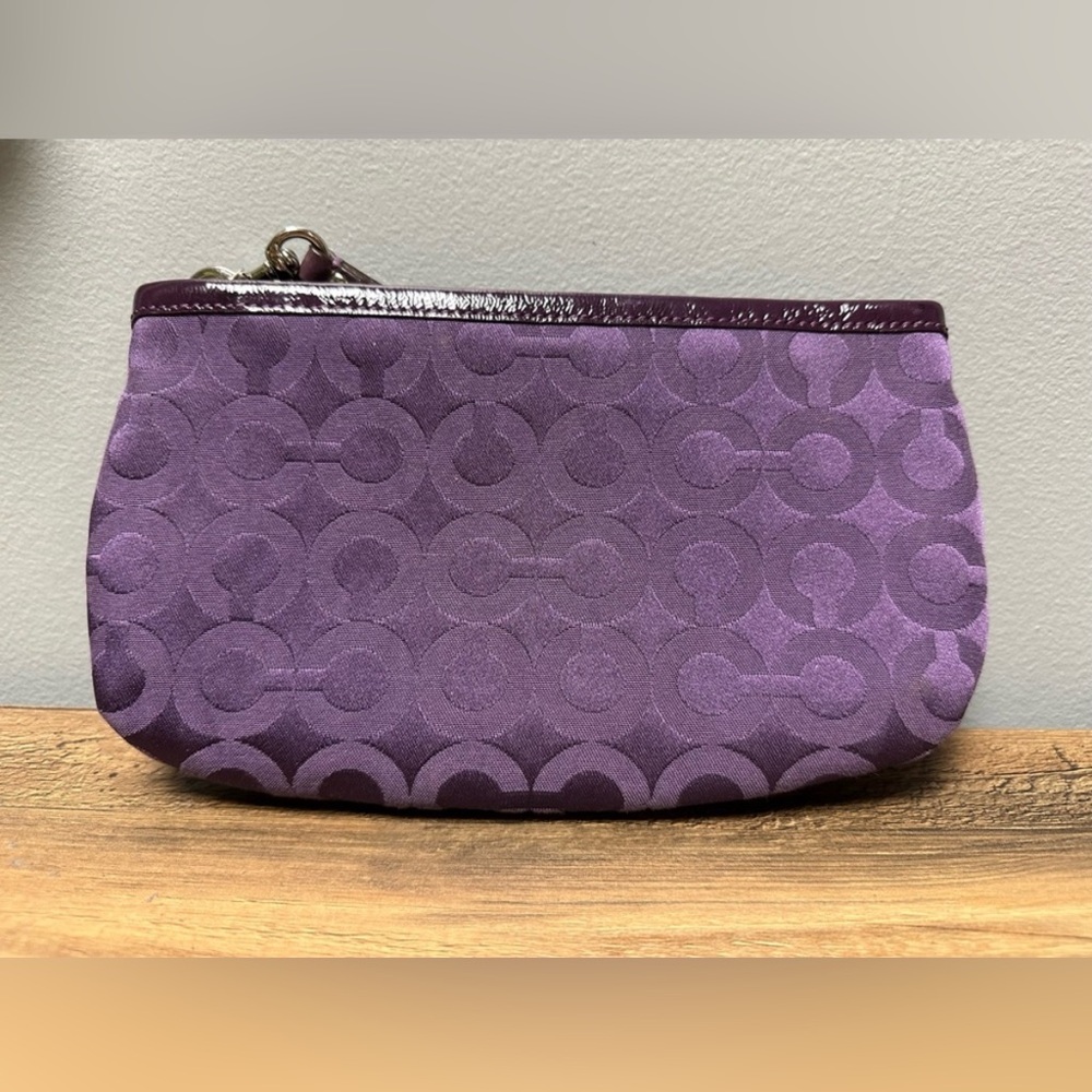 Coach Madison Signature Op Art Deep Purple Large Wristlet. - Picture 2 of 5